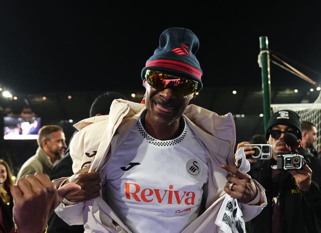 Swansea City co-owner Snoop Dogg proudly supporting his team