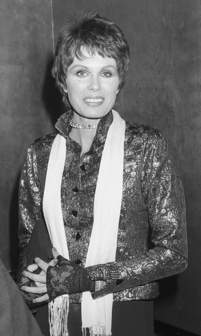 Joanna Lumley, who plays Sapphire in the TV series Sapphire and Steel, arriving at the Odeon Leicester Square in London for the Royal Charity premiere of the film ‘Yanks’