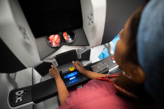 UK&rsquo;s first AI driven surgery in a colorectal procedure