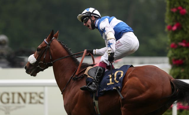 Foxes Tales and Oisin Murphy winning at Royal Ascot 