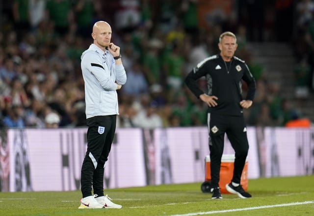 England assistant manager Arjan Veurink 