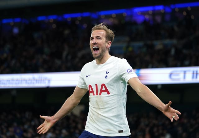 Harry Kane celebrates scoring for Tottenham