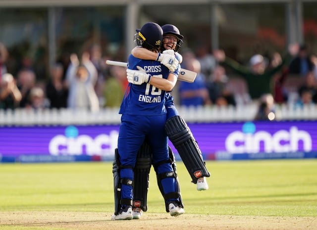 England’s Heather Knight (right) and Kate Cross celebrates victory