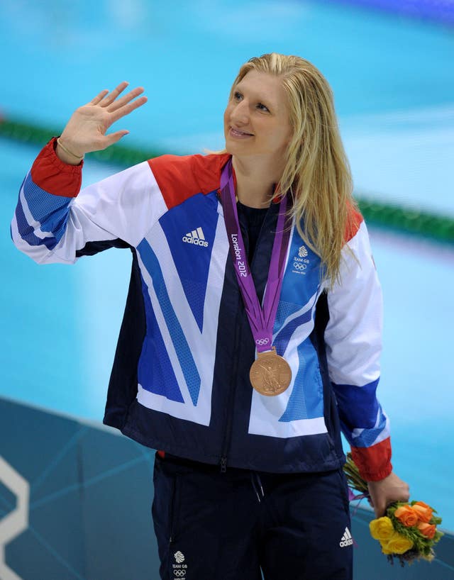 Rebecca Adlington celebrates bronze in the 400m freestyle