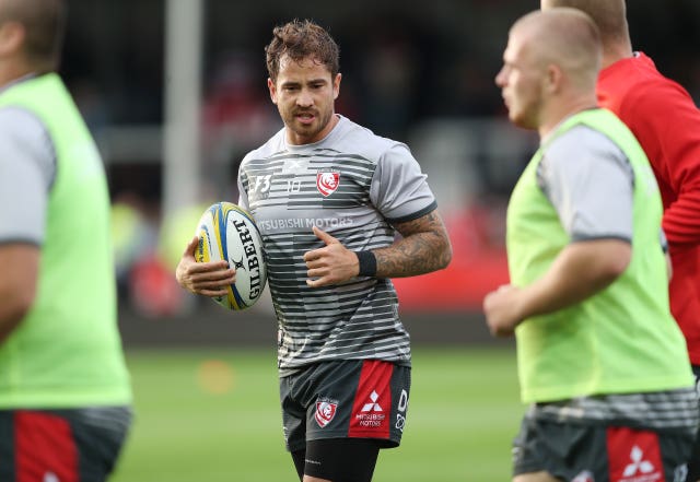 Gloucester’s Danny Cipriani warms up