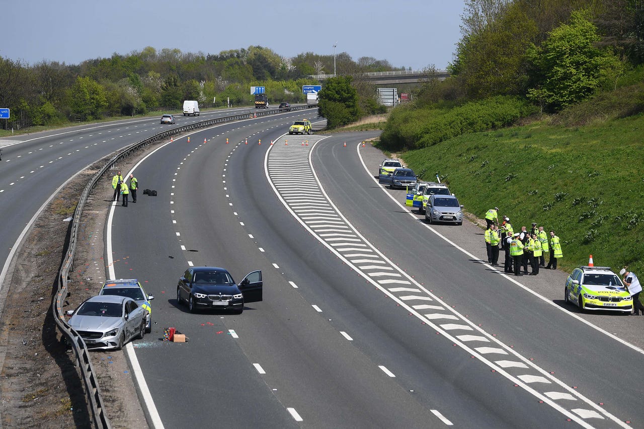 Crash Closes M11 After Police Pursuit Lancashire Telegraph crash-closes-m11-after-police-pursuit-lancashire-telegraph