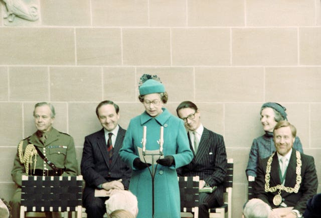 Royal visit to the Burrell Collection