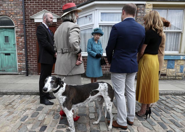 The Queen meets cast and production members (Scott Heppell/PA)