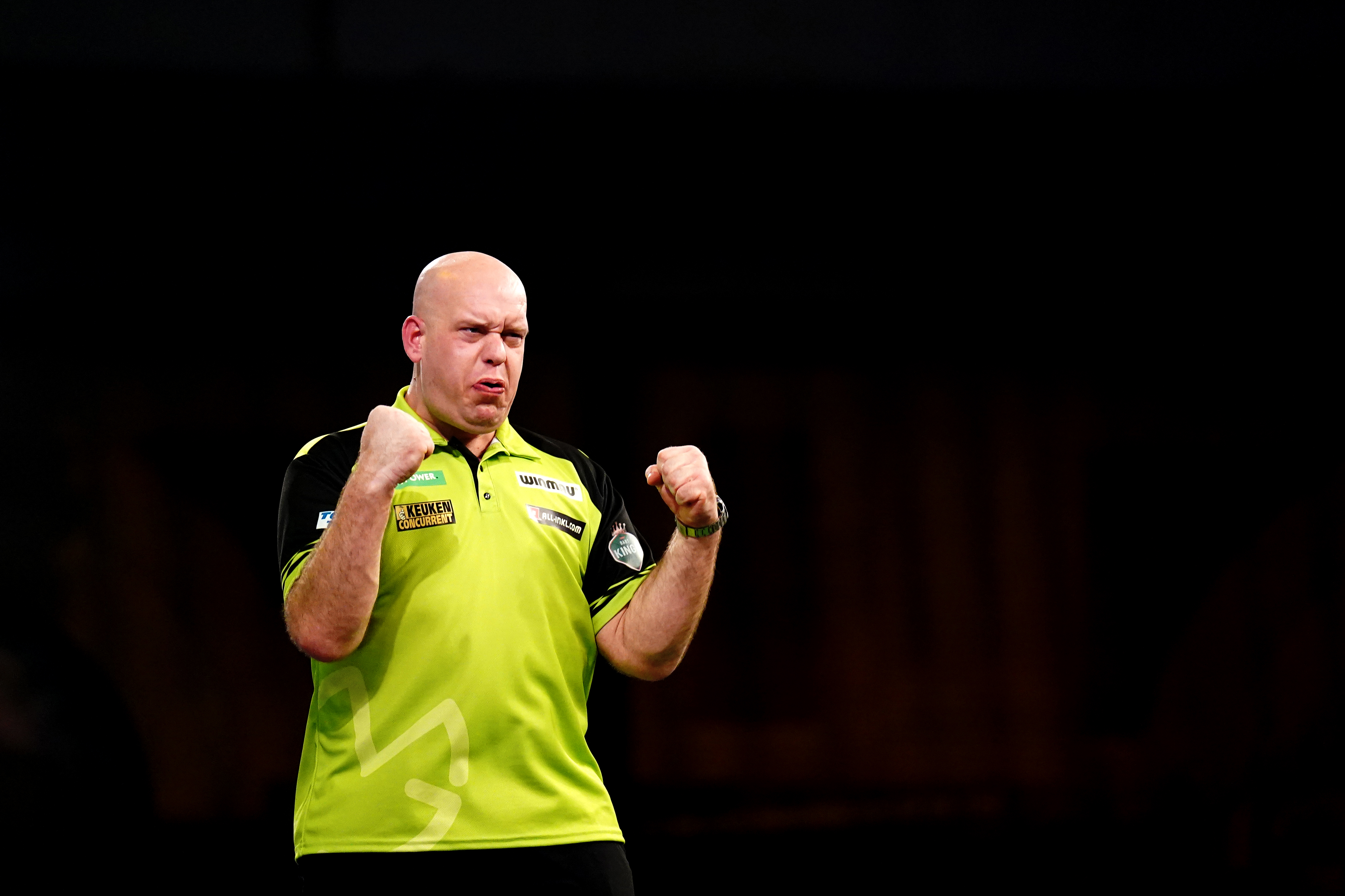 Veteran Raymond Van Barneveld Sets Up Big Clash With Teenager Luke ...