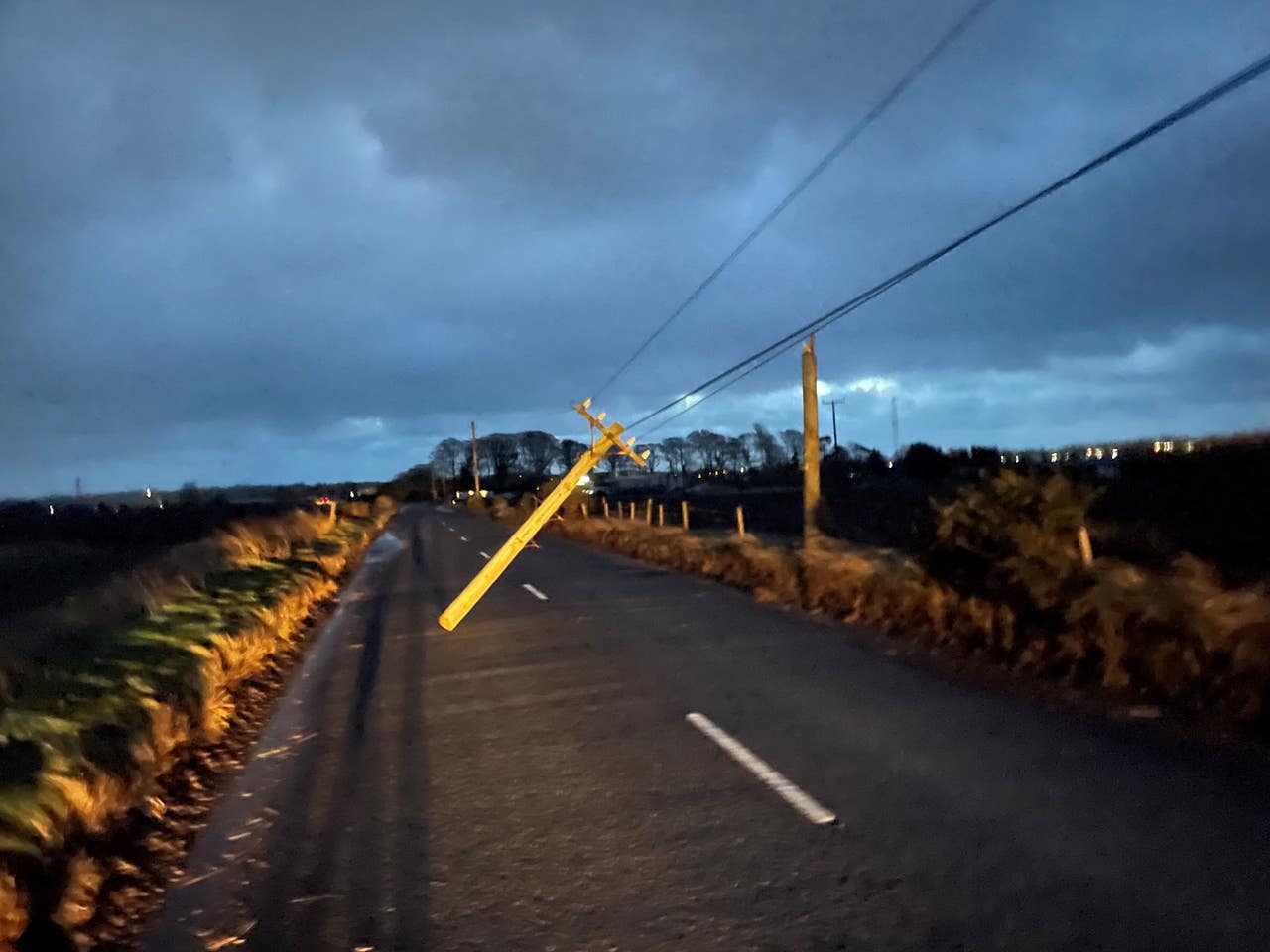 More than 280,000 without power in NI after Storm Eowyn batters region ...
