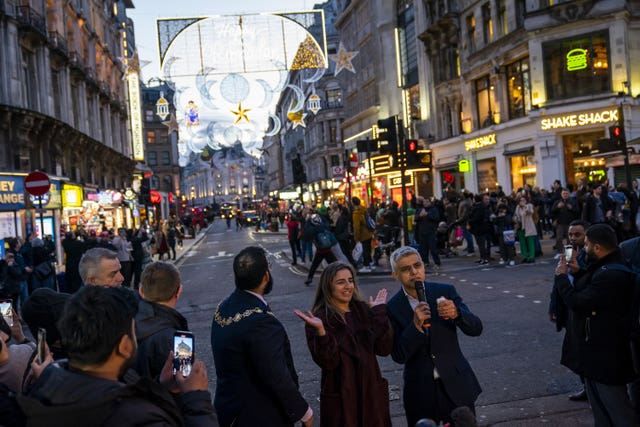 Ramadan lights – London