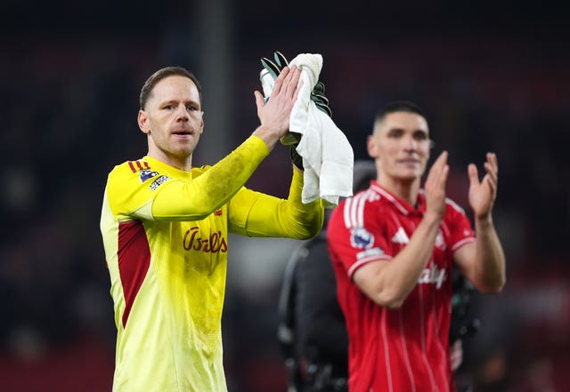 Nottingham Forest goalkeeper Matz Sels applauds the fans 