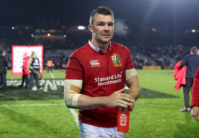 Peter O’Mahony played alongside some of England's squad when captaining the British and Irish Lions in 2017