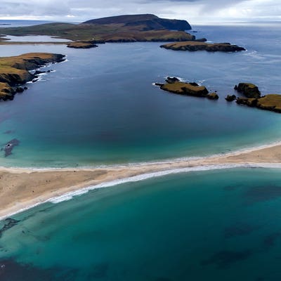 Bridges and tunnels could transform Scotland’s islands, report finds