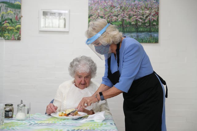 Camilla visits Royal Voluntary Service