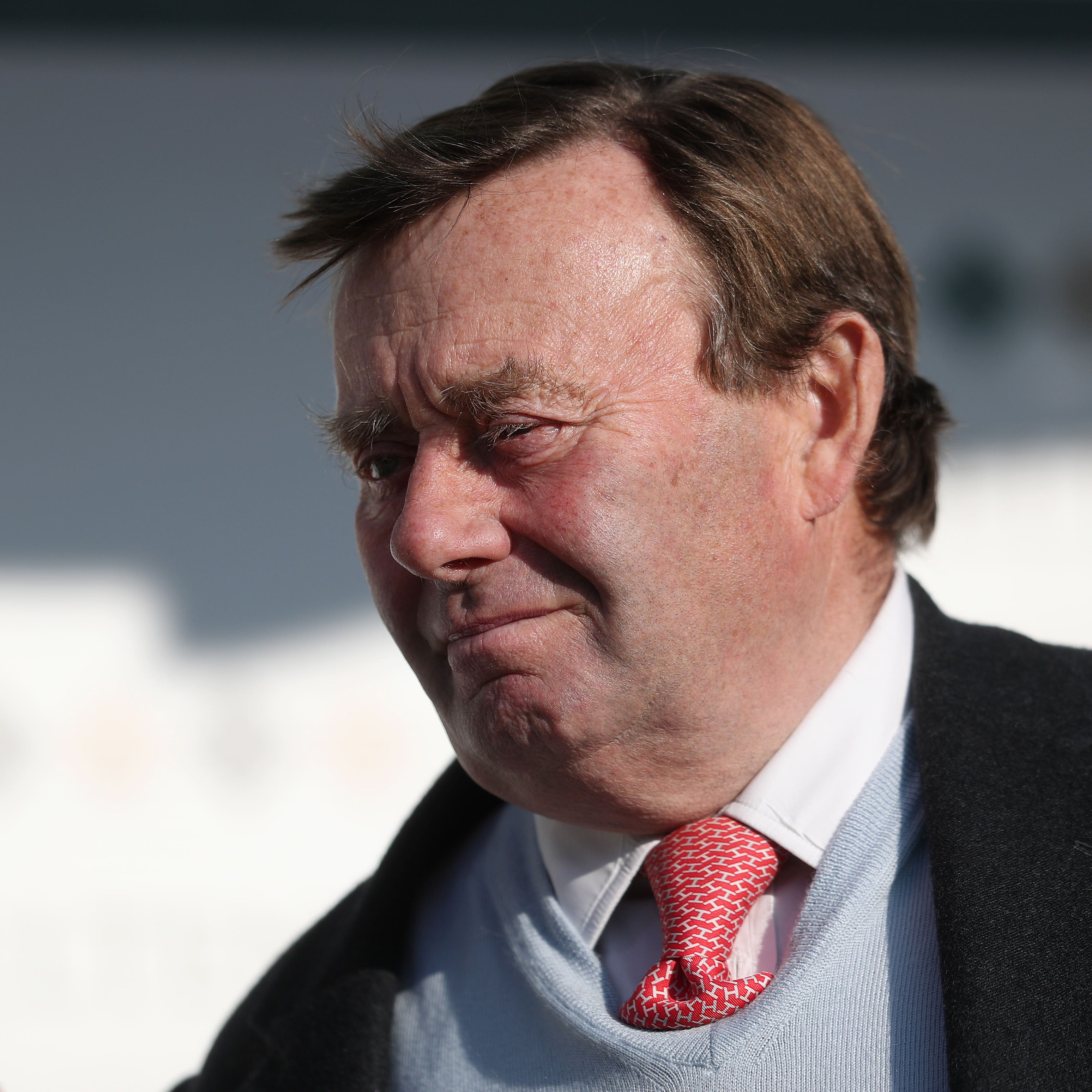 Nicky Henderson among 100 yards placed in lockdown
