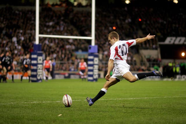 Jonny Wilkinson converts Jason Robinson’s second try during the RBS 6 Nations win over Scotland.