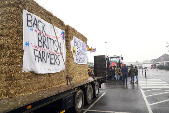 Farmer protests in Dover