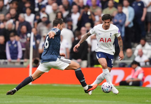 Tonali runs with the ball