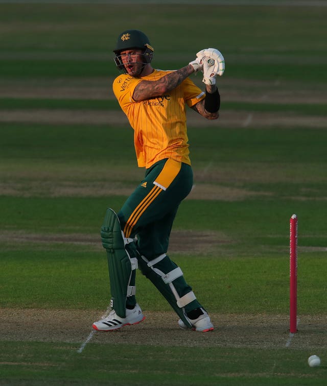 Alex Hales could not prevent Notts Outlaws from slipping to defeat by Leicestershire