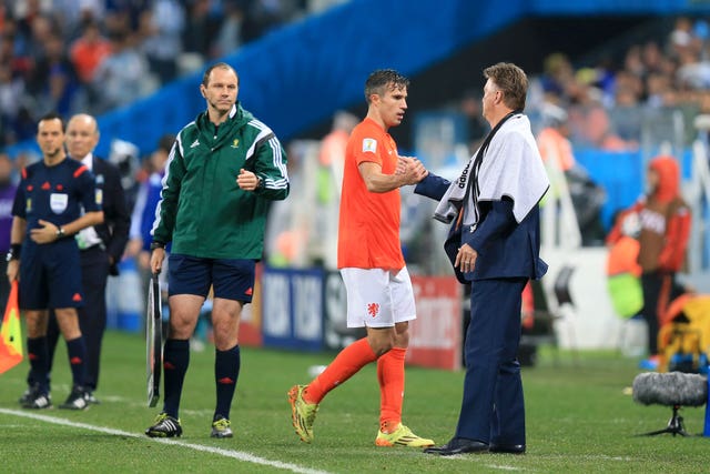 Louis van Gaal (right) did not particularly enjoy the fixture in 2014