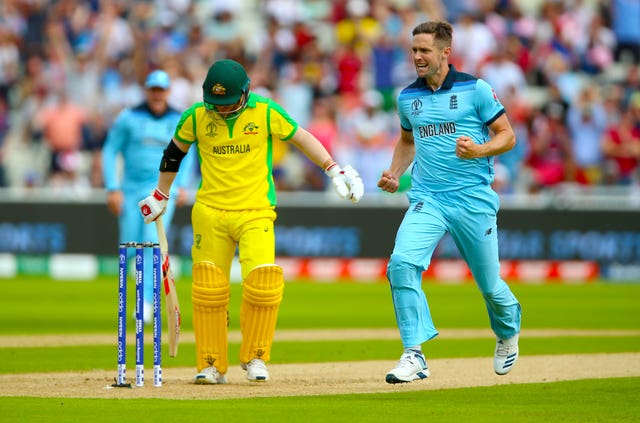 Woakes had Warner caught at slip