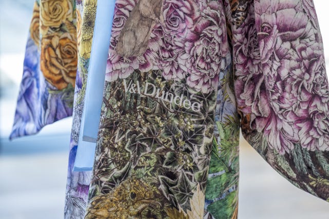 Kimono inspired by music artist set to be showcased before performances in UK Kimono inspired by music artist set to be showcased before performances in UK