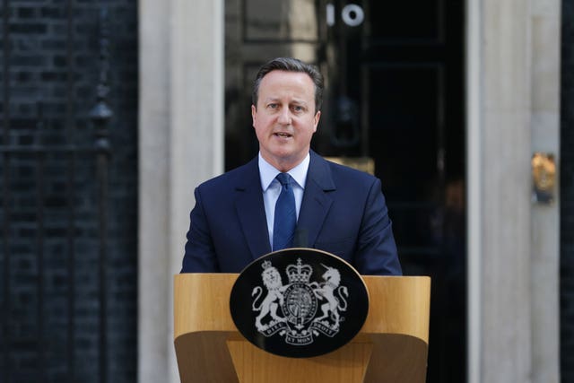 David Cameron announcing his resignation outside 10 Downing Street