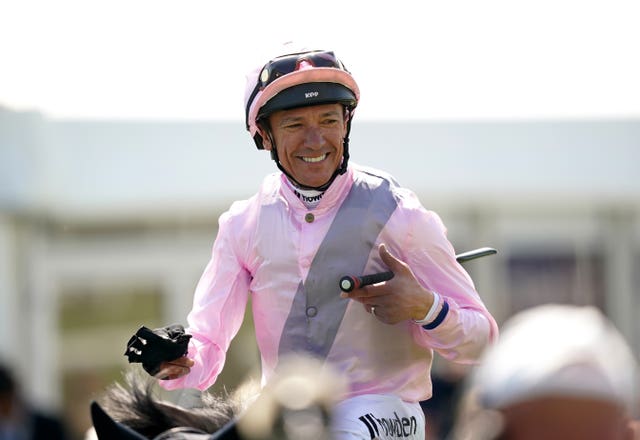 Frankie Dettori returns aboard Emily Upjohn 