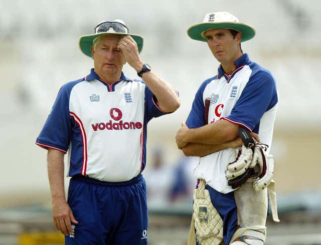 Duncan Fletcher and Michael Vaughan chat during England training