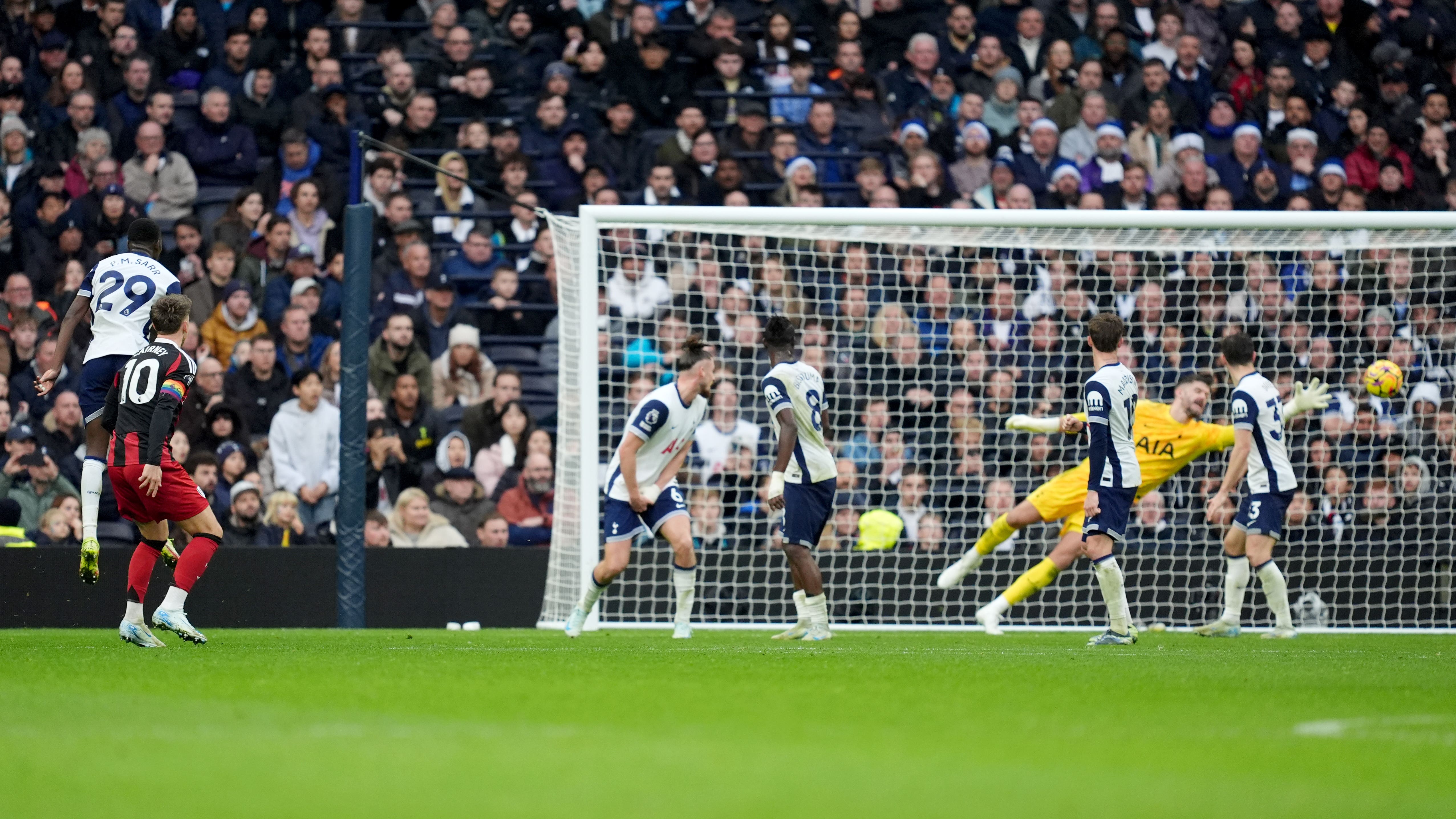 Tom Cairney (left) earned Fulham a point (Ben Whitley/PA)