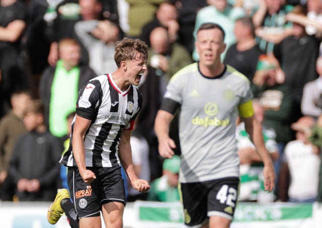 St Mirren v Celtic