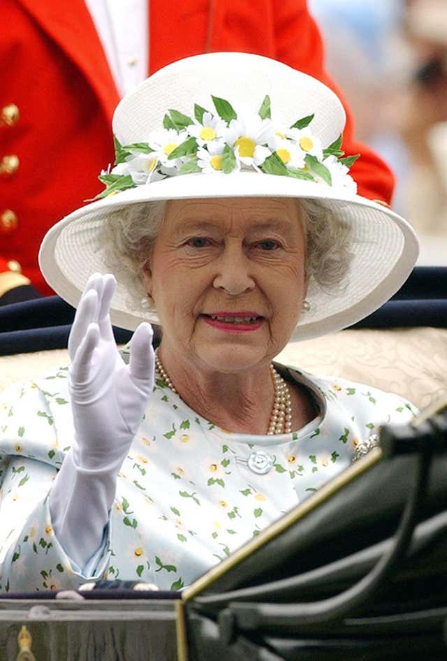 The Queen in 2004