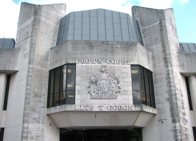 Crown court stock