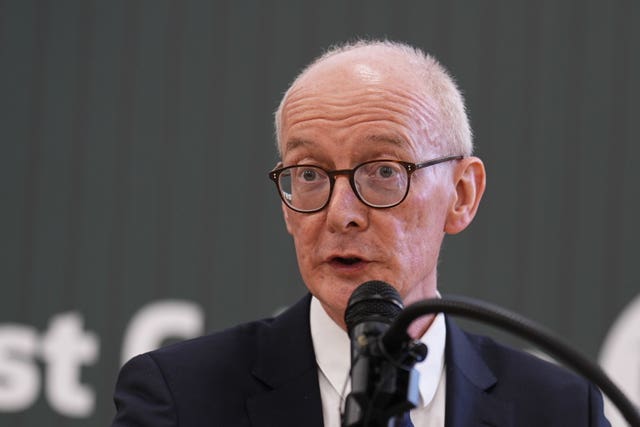 Pat McFadden makes a speech on youth employment