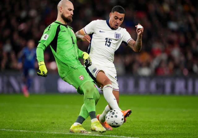 Morgan Rogers challenges for the ball