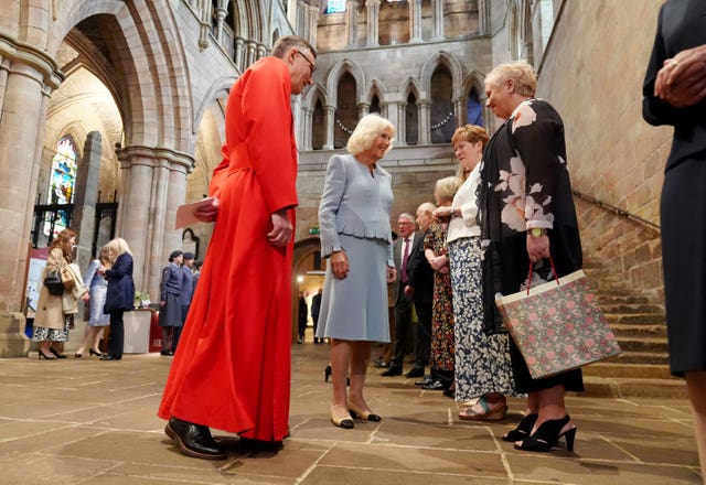 The Queen meets people at Hexham Abbey