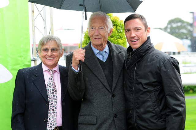 Lester Piggott with fellow riding greats Willie Carson and Frankie Dettori