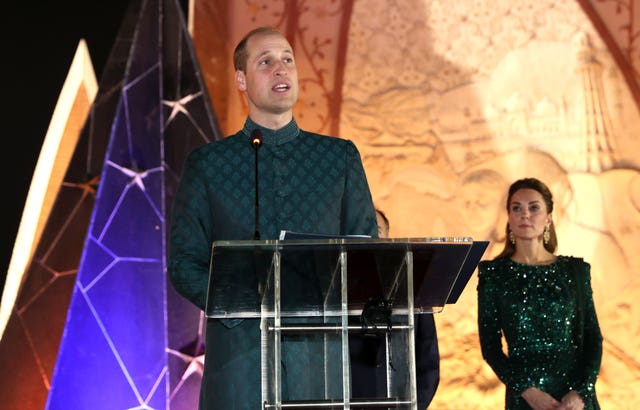 The Duke of Cambridge speaks at a reception at the National Monument in Islamabad