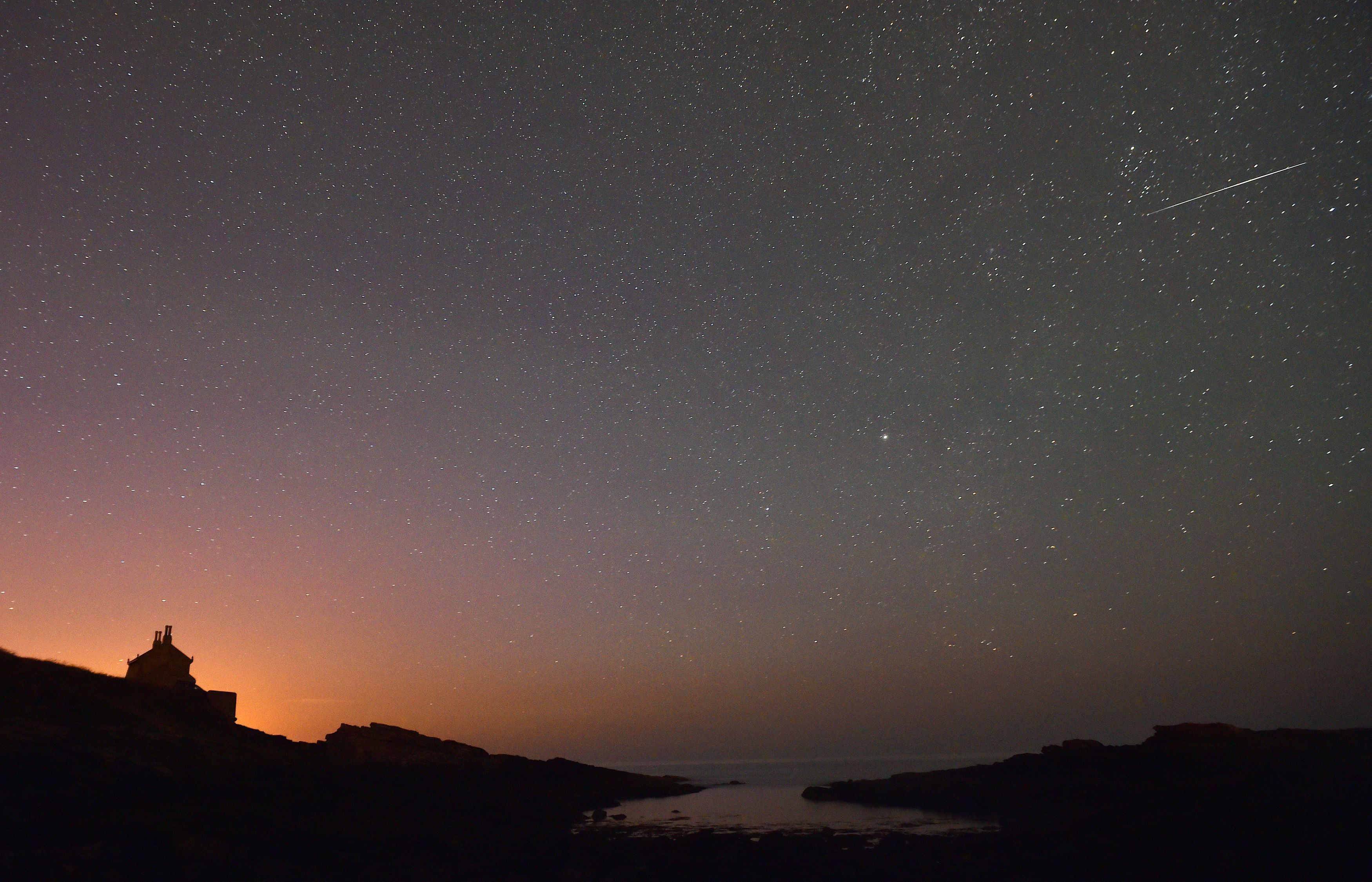 Everything You Need To Know About The Orionid Meteor Shower ...