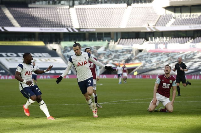Gareth Bale celebrates his second goal 