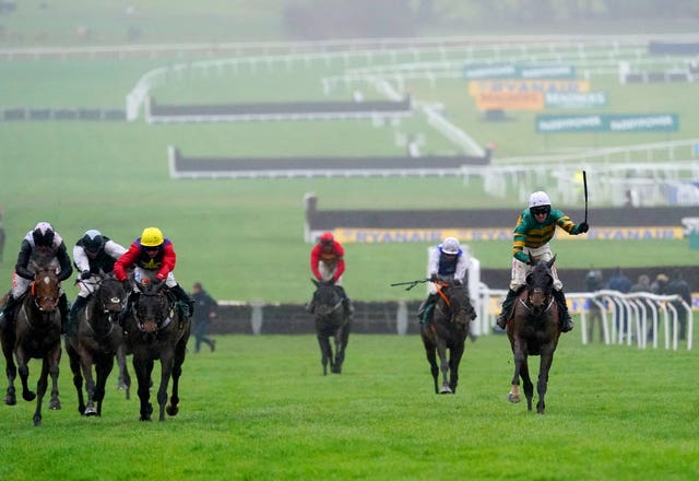 Dashel Drasher (third from left) in the Paddy Power Stayers’ Hurdle 