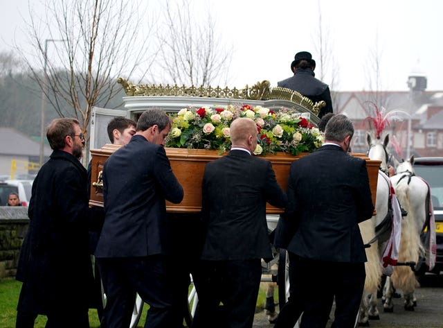 Elle Edwards funeral