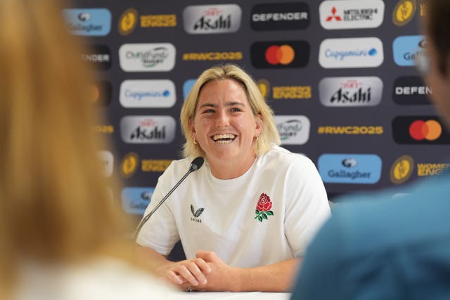 England wing Claudia Moloney-MacDonald