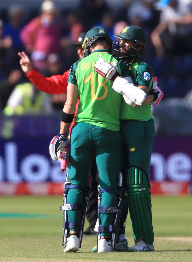 Hashim Amla and Faf Du Plessis celebrate after steering South Africa to victory