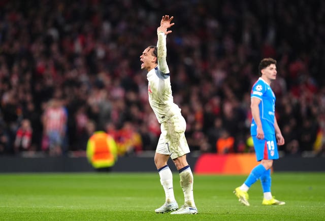 Xavi Simons celebrates