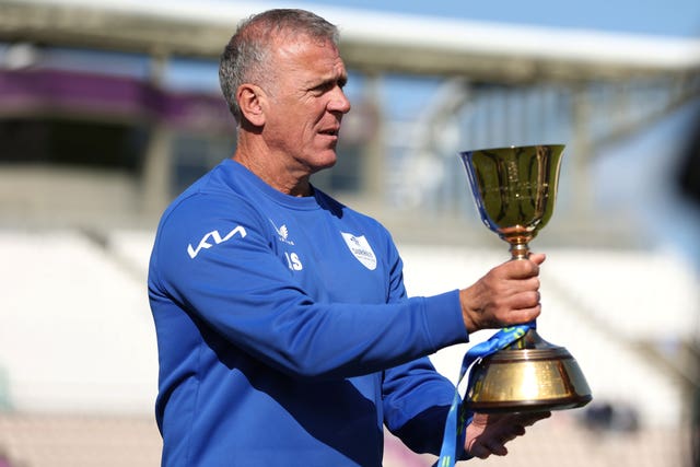 Alec Stewart with the County Championship trophy 