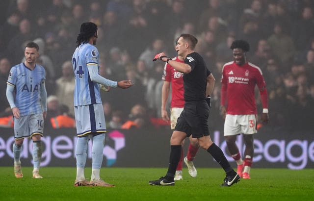 Tottenham's Djed Spence is sent off