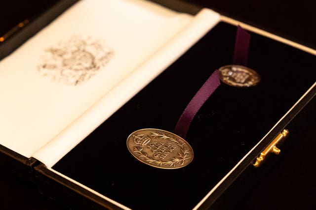 Elizabeth Emblem in a decorative box