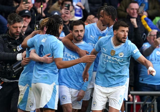 Manchester City’s Bernardo Silva (centre) celebrates 